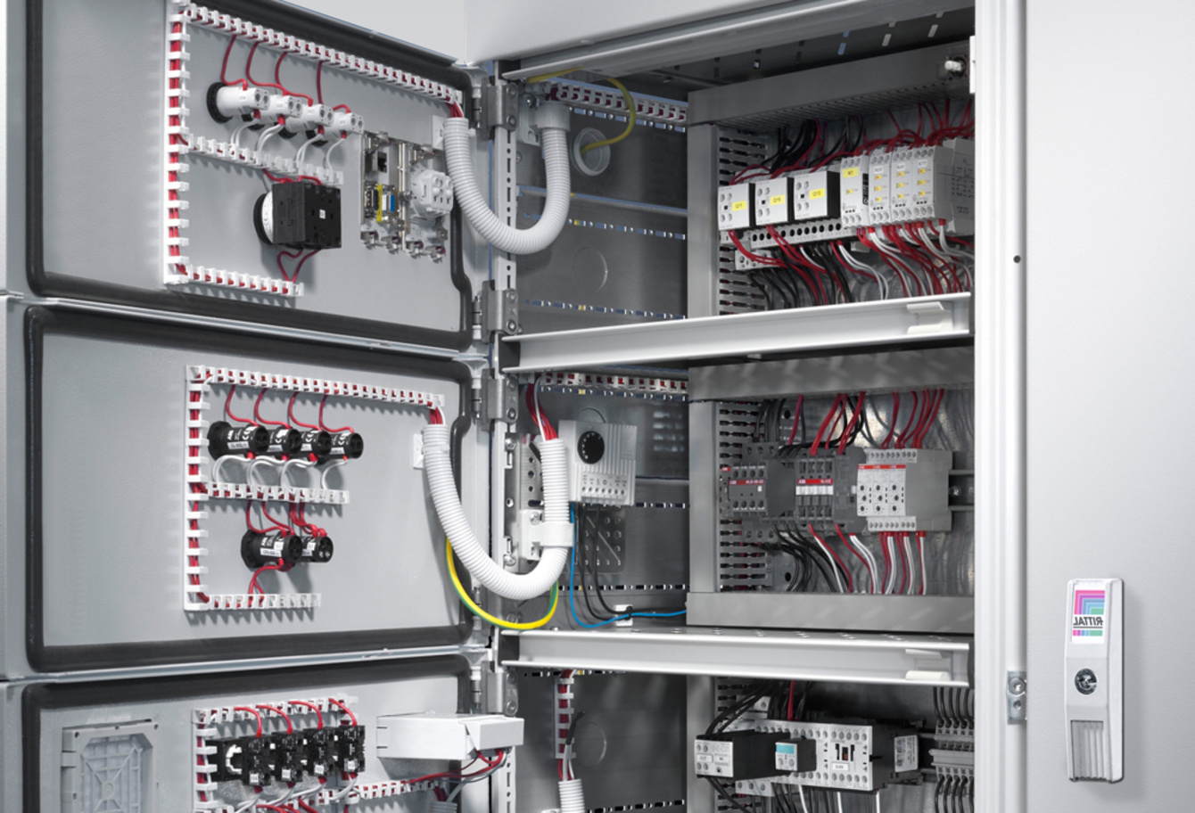 Abgangsfeld bei INOTEC Kompetenzcenter für Elektrische Anlagen Sangerhausen GmbH in Sangerhausen